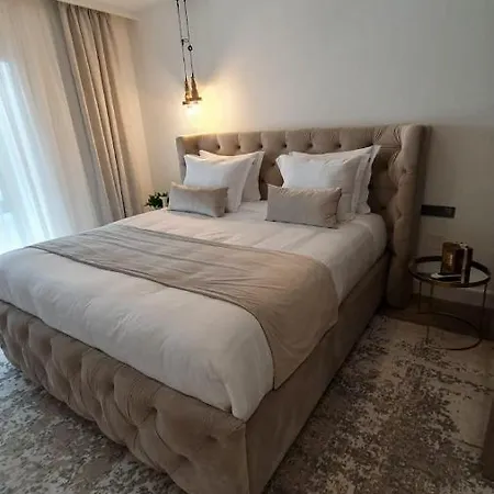 The Berg's 2 Guest house *